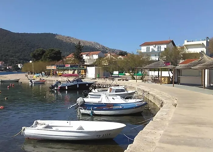 Bellavista Grebastica Lägenhet *